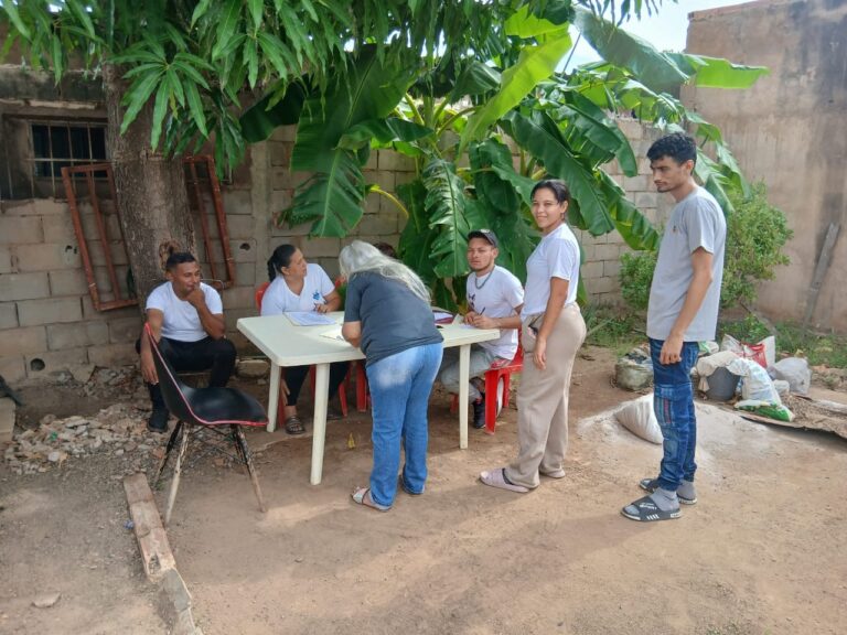 27 Consejos Comunales de Maracaibo participan en exitosa jornada de renovación de vocerías