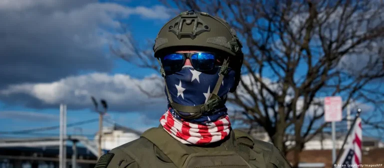 Agente de ICE dispara en Texas contra un migrante venezolano