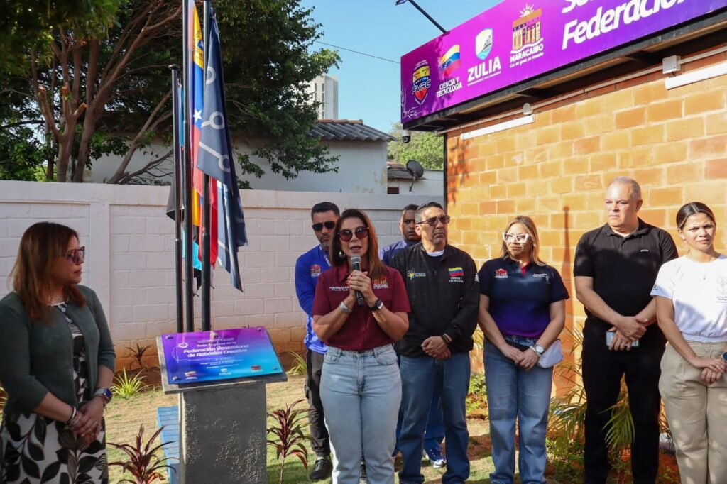 Alcaldía de Maracaibo entrega primera sede regional de robótica