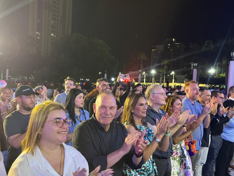 Con este concierto sinfónico la ciudad se reencontró con su música y su esperanza