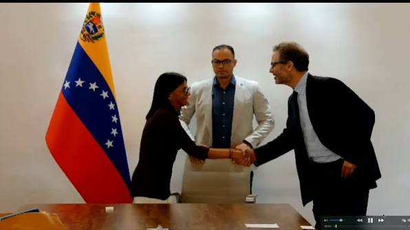 Delcy Rodríguez se reunió con representantes de Human Rights Watch