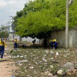 Despliegan jornada de saneamiento ambiental en el distribuidor La Chinita