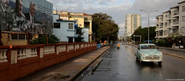 Estados Unidos se está preparando para una posible acción militar en torno a Cuba, según medios