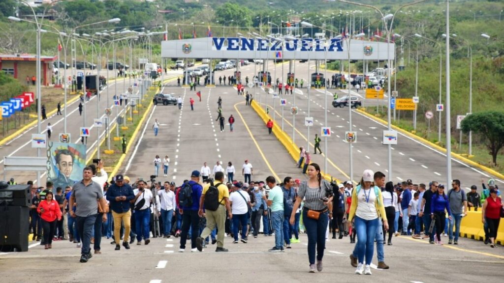 Gobierno Nacional y CAVECOL consolidan agenda para impulsar inversiones