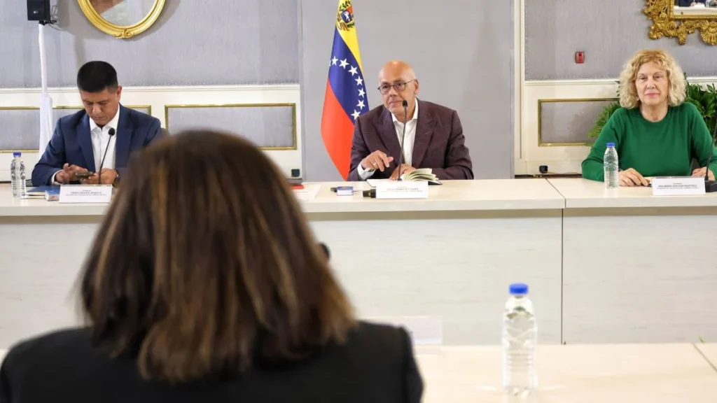 Jorge Rodríguez: Mesa de Diálogo ha logrado acuerdos concretos y tangibles