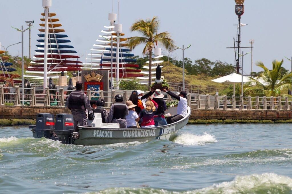 Santa Rosa de Lima volvió a bendecir las aguas del Lago de Maracaibo tras 10 años