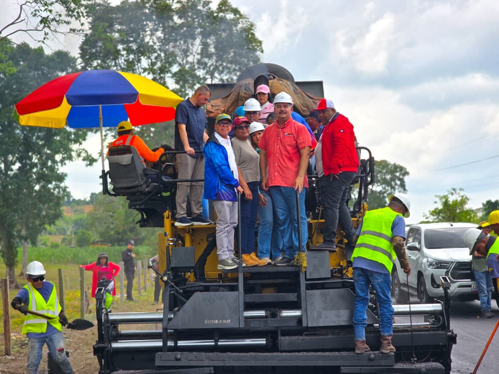 Vicepresidencia de Servicios Públicos y Gobernación del Zulia inician rehabilitación vial de la Troncal 1 en el municipio Sucre
