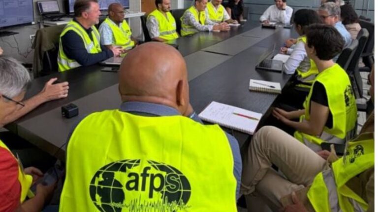 Especialistas franceses de ingeniería sísmica llegan a Venezuela para investigación tras los terremotos