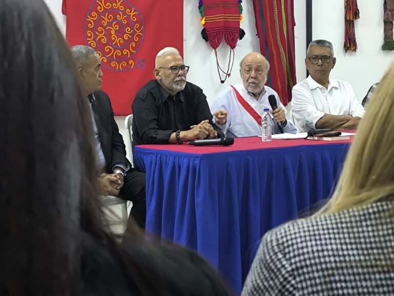 Alcaldía de Maracaibo impulsa formación crítica sobre el pensamiento de José Carlos Mariátegui