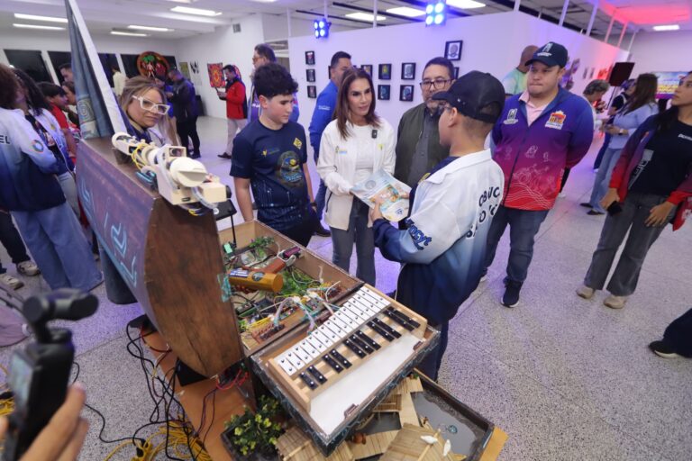 Alcaldía de Maracaibo patrocina a 4 equipos que participarán en la World Robot Olympiad 2026
