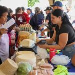 Alcaldía de Maracaibo promueve el bienestar laboral mediante jornadas de mercado popular para sus trabajadores