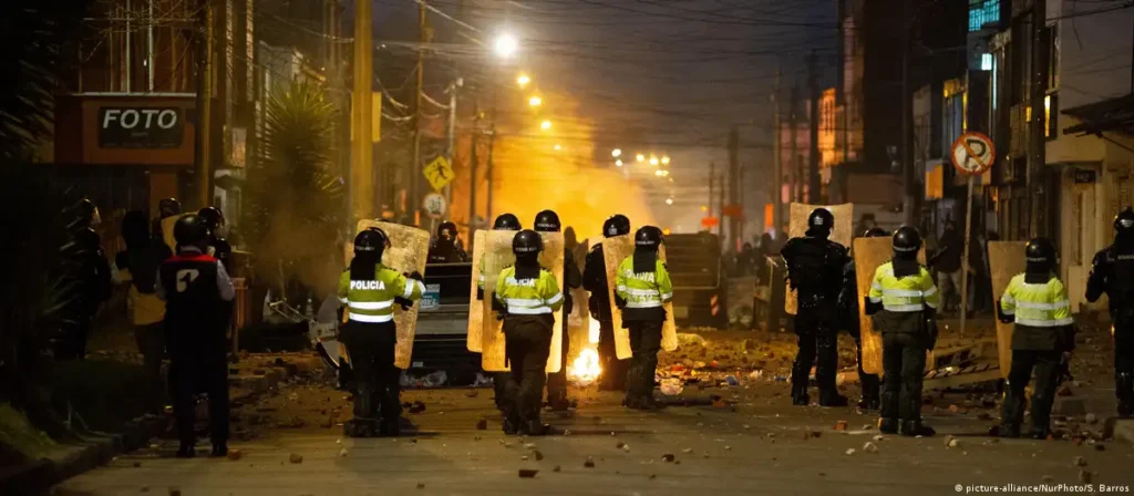 Colombia regula la protesta social con nuevo decreto presidencial