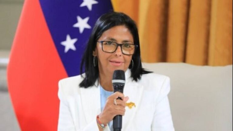 Delcy Rodríguez anunció un crecimiento económico del 6,5% para el tercer semestre de 2026