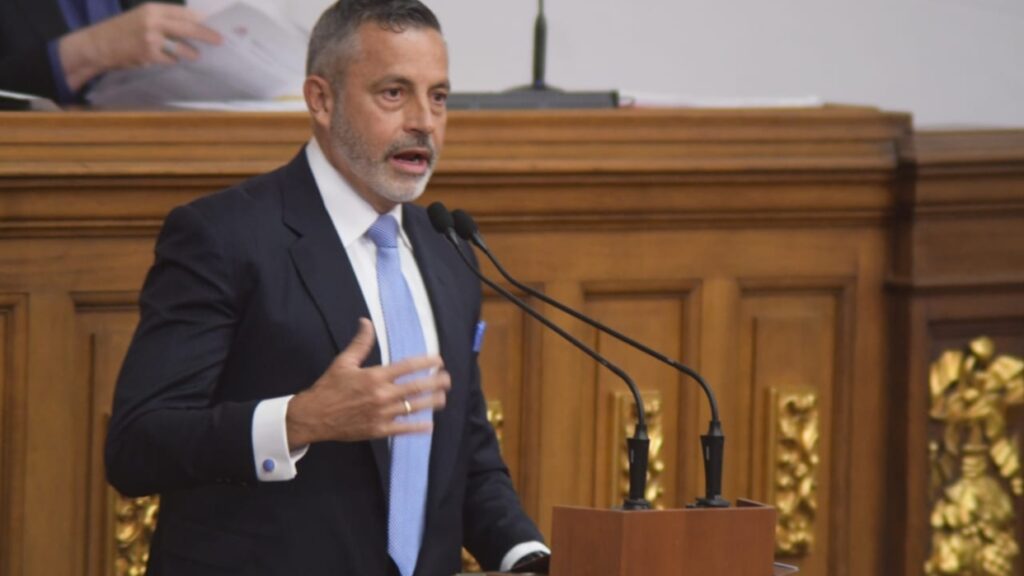 Designan a 12 miembros de la sociedad civil para comité judicial
