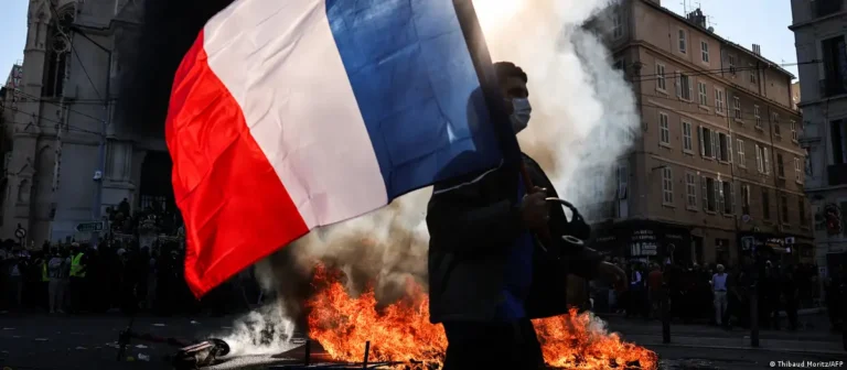 Francia prepara un gran despliegue policial ante posibles disturbios