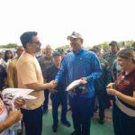 Gobernador Luis Caldera recorre el Estadio Luis Aparicio a un día del inicio de la temporada de béisbol profesional en Maracaibo