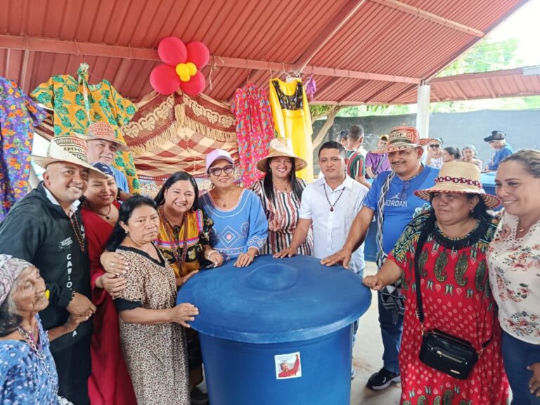 La Gobernación del Zulia ratifica su compromiso con los pueblos indígenas entregando beneficios habitacionales y sociales