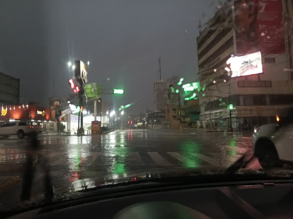 Llueve con intensidad en Maracaibo