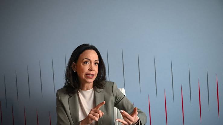 María Corina Machado llama a una transición democrática pacífica y exige liberar a los presos políticos