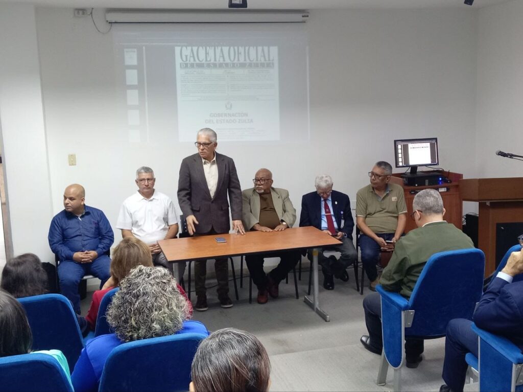 Premio Regional a la Academia