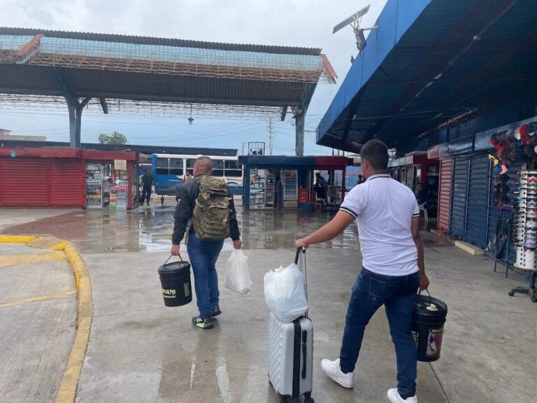 Terminal de Maracaibo totalmente operativo tras lluvia de este miércoles