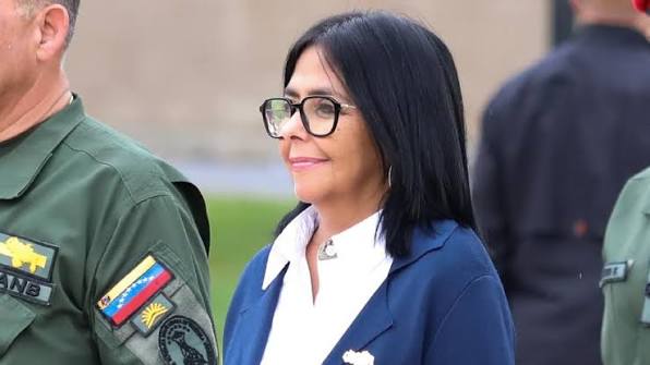 Venezuela busca transferir activos no esenciales a privados y expropietarios