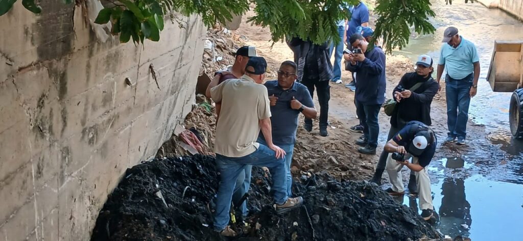 ‎Alcalde Di Martino inspeccionó saneamiento de la cañada Morillo-tramo El Varillal